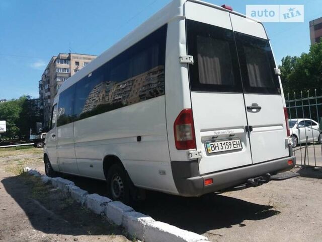 Мерседес Sprinter, об'ємом двигуна 0 л та пробігом 737 тис. км за 10000 $, фото 1 на Automoto.ua