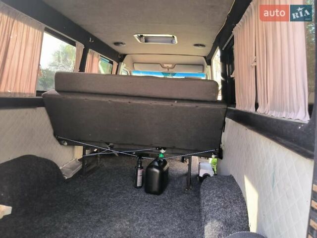 Мерседес Sprinter, об'ємом двигуна 2.15 л та пробігом 750 тис. км за 7500 $, фото 3 на Automoto.ua