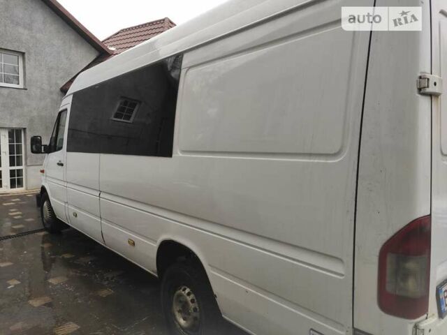 Мерседес Sprinter, объемом двигателя 2.2 л и пробегом 730 тыс. км за 8100 $, фото 2 на Automoto.ua