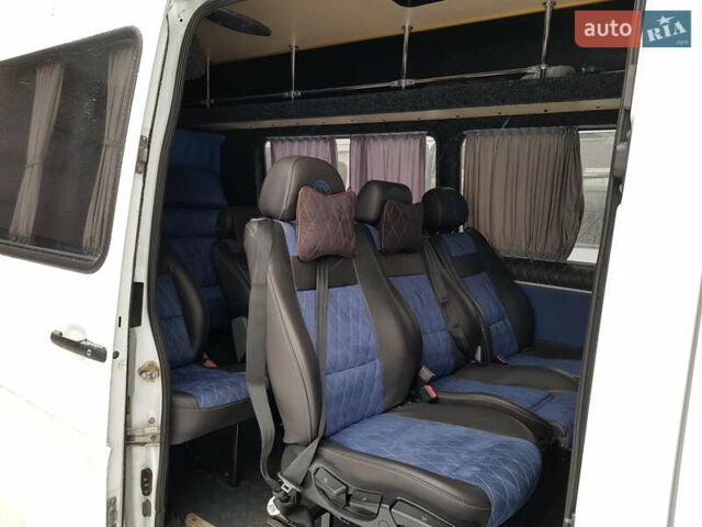 Мерседес Sprinter, объемом двигателя 2.7 л и пробегом 193 тыс. км за 13900 $, фото 11 на Automoto.ua