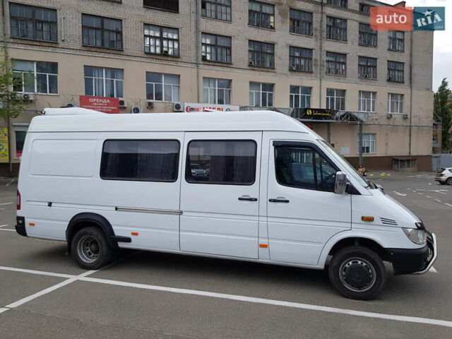 Мерседес Sprinter, объемом двигателя 2.7 л и пробегом 193 тыс. км за 13900 $, фото 7 на Automoto.ua