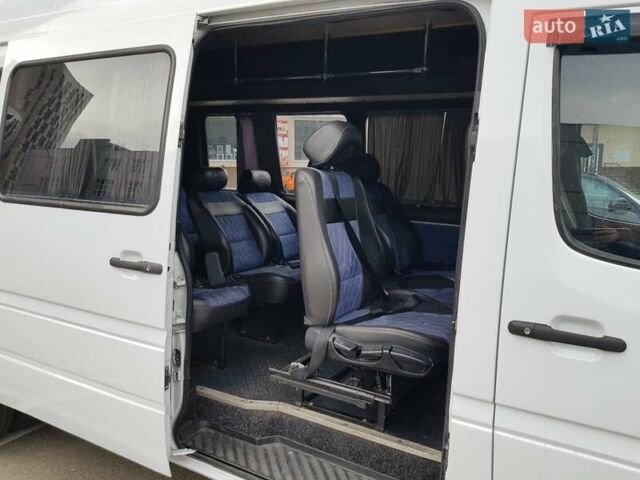 Мерседес Sprinter, объемом двигателя 2.7 л и пробегом 193 тыс. км за 13900 $, фото 9 на Automoto.ua
