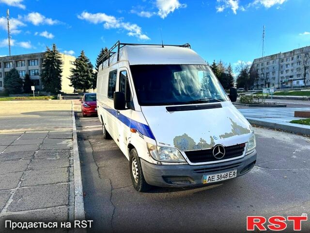 Мерседес Sprinter, объемом двигателя 2.2 л и пробегом 383 тыс. км за 6500 $, фото 8 на Automoto.ua