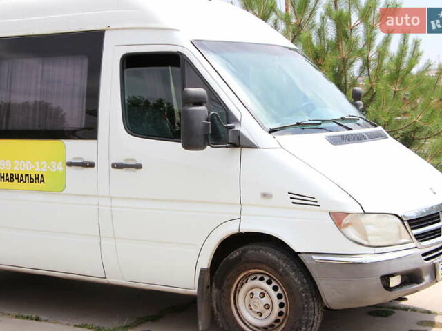 Мерседес Sprinter, объемом двигателя 0 л и пробегом 140 тыс. км за 10000 $, фото 21 на Automoto.ua