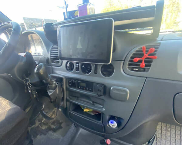 Мерседес Sprinter, объемом двигателя 0 л и пробегом 240 тыс. км за 8900 $, фото 22 на Automoto.ua