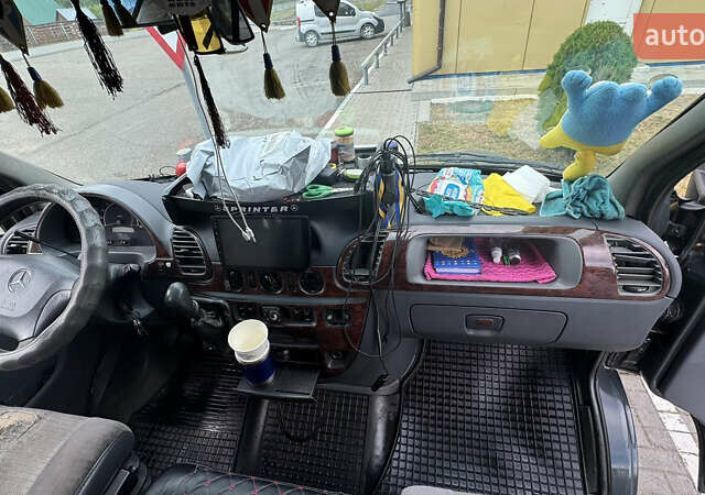 Мерседес Sprinter, объемом двигателя 0 л и пробегом 200 тыс. км за 8000 $, фото 10 на Automoto.ua