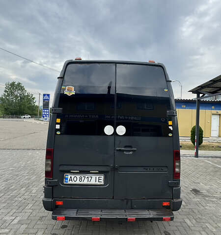 Мерседес Sprinter, объемом двигателя 0 л и пробегом 200 тыс. км за 8000 $, фото 4 на Automoto.ua