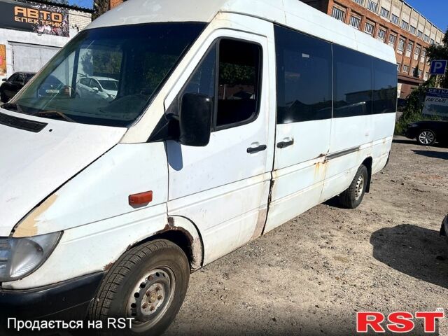 Мерседес Sprinter, объемом двигателя 2.2 л и пробегом 0 тыс. км за 2250 $, фото 1 на Automoto.ua