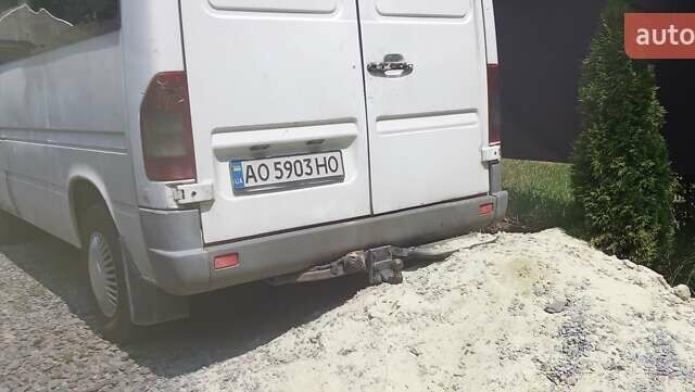 Мерседес Sprinter, объемом двигателя 0 л и пробегом 600 тыс. км за 4000 $, фото 1 на Automoto.ua