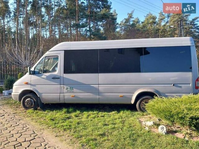 Мерседес Sprinter, объемом двигателя 2.7 л и пробегом 883 тыс. км за 7500 $, фото 1 на Automoto.ua