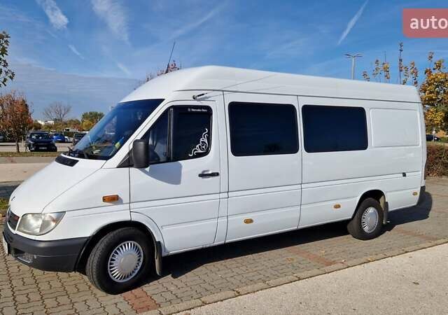 Мерседес Sprinter, об'ємом двигуна 2.69 л та пробігом 762 тис. км за 12800 $, фото 1 на Automoto.ua