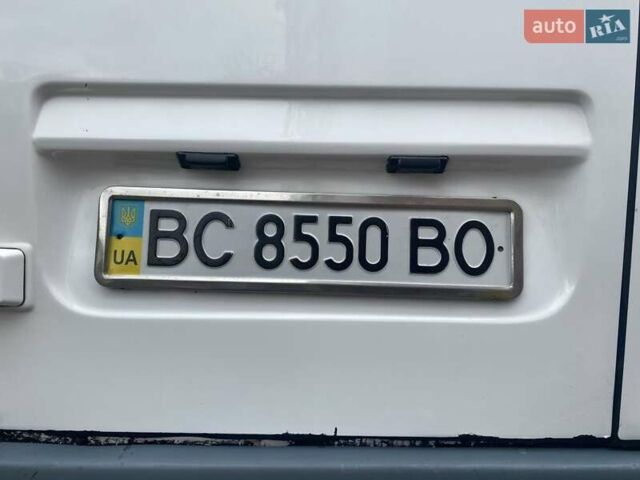 Мерседес Sprinter, объемом двигателя 2.69 л и пробегом 565 тыс. км за 11000 $, фото 16 на Automoto.ua