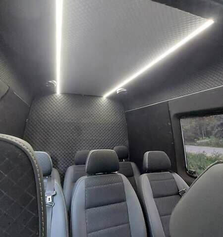 Мерседес Sprinter, объемом двигателя 0 л и пробегом 337 тыс. км за 8800 $, фото 15 на Automoto.ua