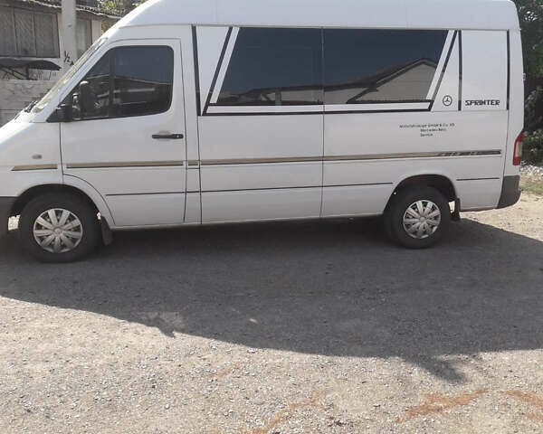 Мерседес Sprinter, объемом двигателя 0 л и пробегом 340 тыс. км за 8000 $, фото 3 на Automoto.ua