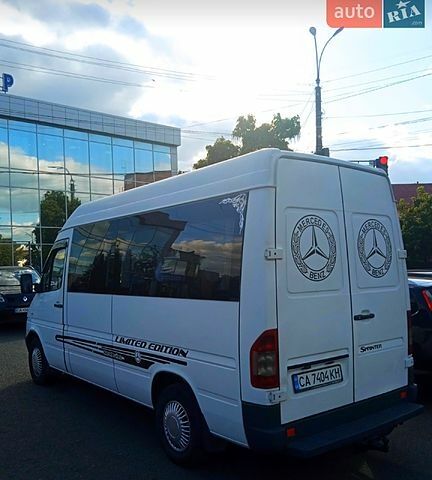 Мерседес Sprinter, объемом двигателя 2.2 л и пробегом 267 тыс. км за 9100 $, фото 1 на Automoto.ua