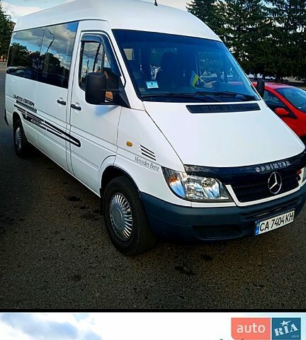 Мерседес Sprinter, объемом двигателя 2.2 л и пробегом 267 тыс. км за 9100 $, фото 4 на Automoto.ua