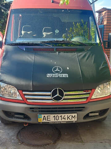 Мерседес Sprinter, объемом двигателя 2.15 л и пробегом 680 тыс. км за 8000 $, фото 6 на Automoto.ua