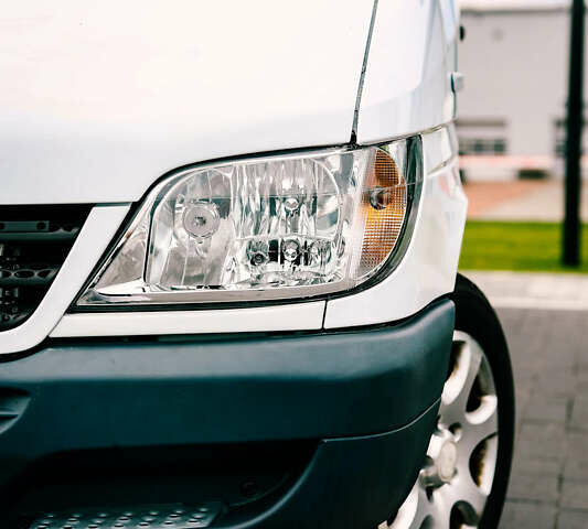 Мерседес Sprinter, об'ємом двигуна 2.2 л та пробігом 257 тис. км за 12500 $, фото 3 на Automoto.ua