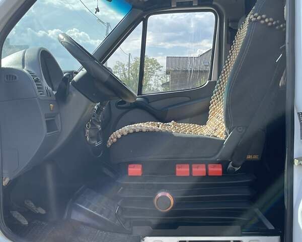 Мерседес Sprinter, объемом двигателя 2.7 л и пробегом 790 тыс. км за 11800 $, фото 5 на Automoto.ua