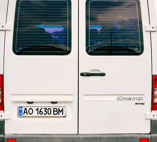 Мерседес Sprinter, об'ємом двигуна 2.2 л та пробігом 257 тис. км за 12500 $, фото 7 на Automoto.ua