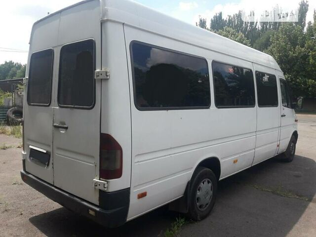 Мерседес Sprinter, объемом двигателя 0 л и пробегом 700 тыс. км за 9000 $, фото 2 на Automoto.ua