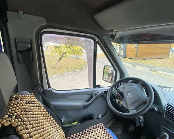 Мерседес Sprinter, объемом двигателя 2.69 л и пробегом 565 тыс. км за 11000 $, фото 11 на Automoto.ua