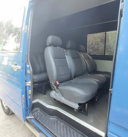 Мерседес Sprinter, объемом двигателя 0 л и пробегом 337 тыс. км за 8800 $, фото 9 на Automoto.ua
