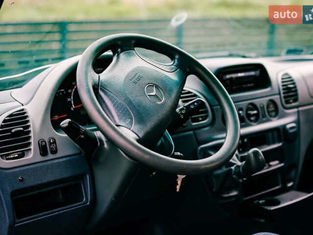 Мерседес Sprinter, об'ємом двигуна 2.2 л та пробігом 257 тис. км за 12500 $, фото 2 на Automoto.ua