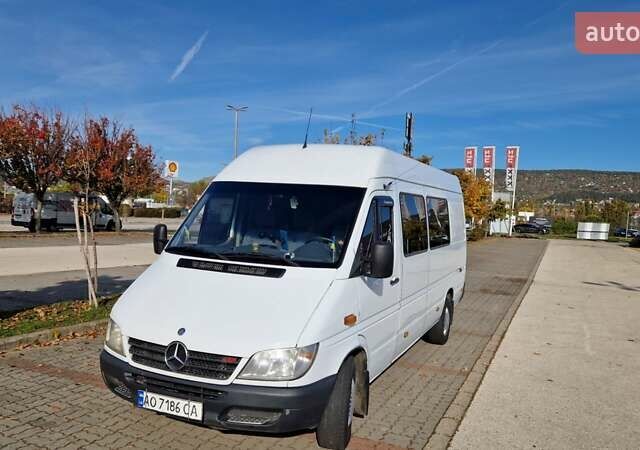 Мерседес Sprinter, об'ємом двигуна 2.69 л та пробігом 762 тис. км за 12800 $, фото 3 на Automoto.ua