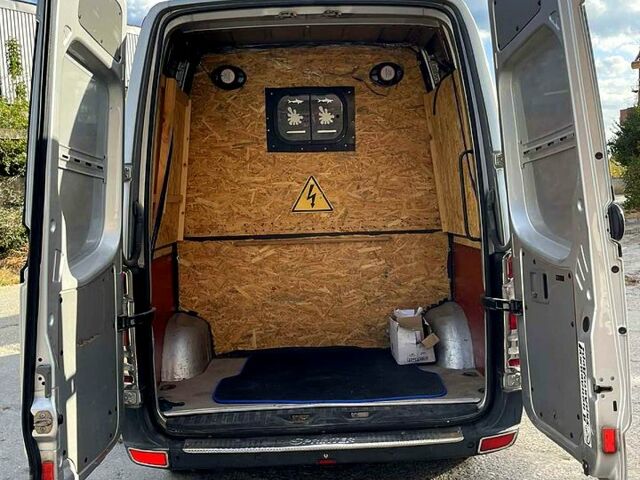 Мерседес Sprinter, об'ємом двигуна 2.2 л та пробігом 257 тис. км за 13500 $, фото 8 на Automoto.ua