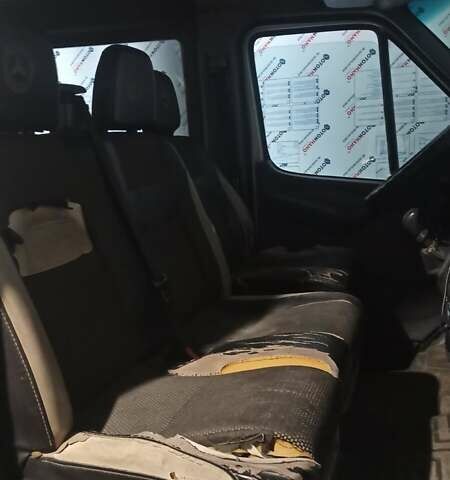 Мерседес Sprinter, об'ємом двигуна 2.1 л та пробігом 480 тис. км за 6200 $, фото 5 на Automoto.ua