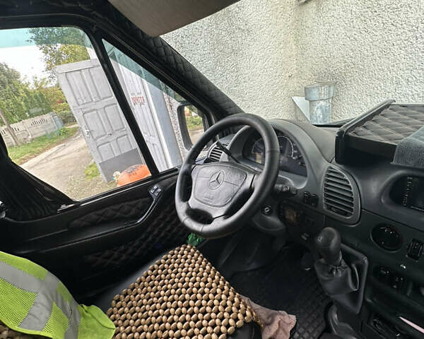 Мерседес Sprinter, объемом двигателя 2.2 л и пробегом 586 тыс. км за 15000 $, фото 25 на Automoto.ua