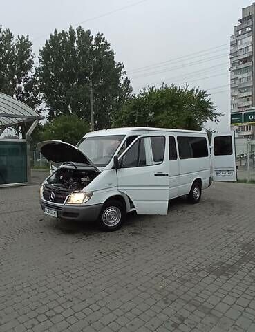 Мерседес Sprinter, объемом двигателя 2.2 л и пробегом 310 тыс. км за 8400 $, фото 34 на Automoto.ua