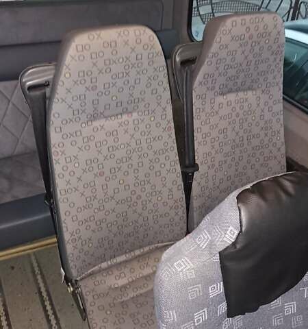 Мерседес Sprinter, объемом двигателя 2.1 л и пробегом 270 тыс. км за 16000 $, фото 10 на Automoto.ua