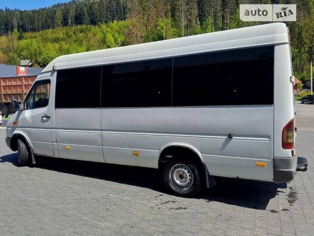 Мерседес Sprinter, объемом двигателя 2.2 л и пробегом 480 тыс. км за 8900 $, фото 2 на Automoto.ua