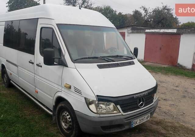 Мерседес Sprinter, об'ємом двигуна 0 л та пробігом 500 тис. км за 7500 $, фото 6 на Automoto.ua