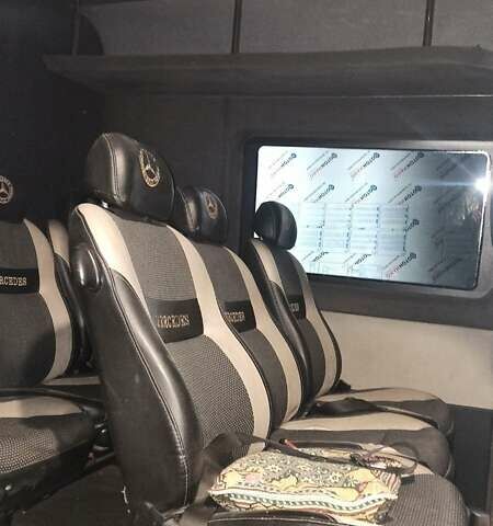 Мерседес Sprinter, об'ємом двигуна 2.1 л та пробігом 480 тис. км за 6200 $, фото 3 на Automoto.ua