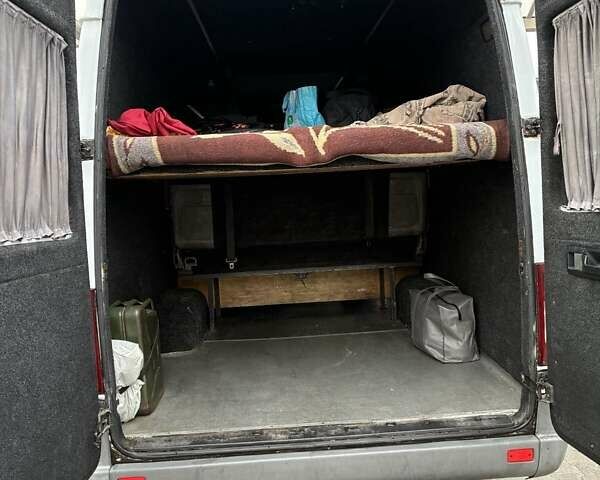 Мерседес Sprinter, об'ємом двигуна 0 л та пробігом 670 тис. км за 9300 $, фото 4 на Automoto.ua