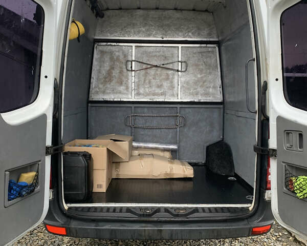 Мерседес Sprinter, объемом двигателя 2.2 л и пробегом 400 тыс. км за 10500 $, фото 6 на Automoto.ua