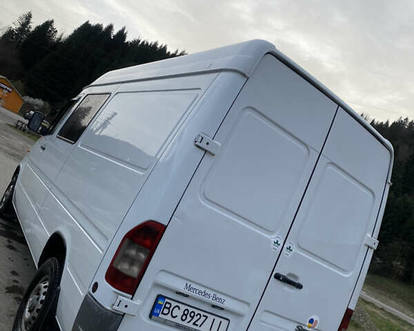 Мерседес Sprinter, объемом двигателя 2.2 л и пробегом 680 тыс. км за 8999 $, фото 11 на Automoto.ua