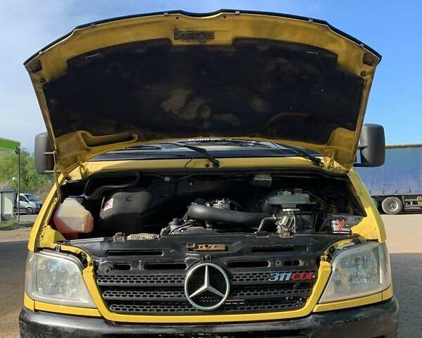 Мерседес Sprinter, объемом двигателя 2.2 л и пробегом 313 тыс. км за 6000 $, фото 18 на Automoto.ua