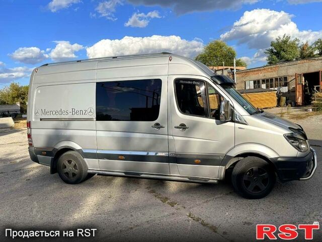 Мерседес Sprinter, об'ємом двигуна 2.2 л та пробігом 257 тис. км за 13500 $, фото 4 на Automoto.ua