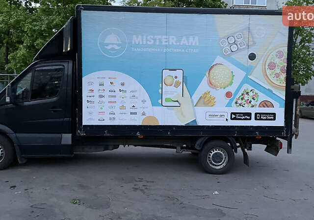 Мерседес Sprinter, объемом двигателя 2.2 л и пробегом 470 тыс. км за 13000 $, фото 5 на Automoto.ua