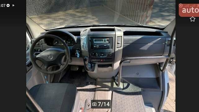 Мерседес Sprinter, объемом двигателя 2.5 л и пробегом 320 тыс. км за 14000 $, фото 5 на Automoto.ua