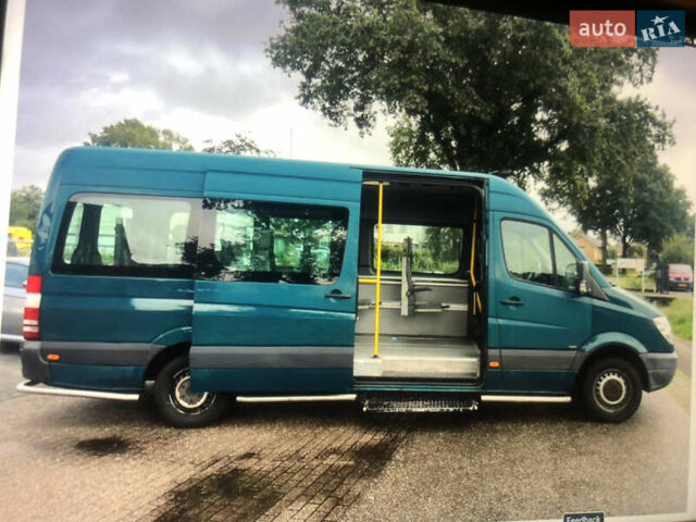 Мерседес Sprinter, объемом двигателя 2.2 л и пробегом 265 тыс. км за 17800 $, фото 2 на Automoto.ua