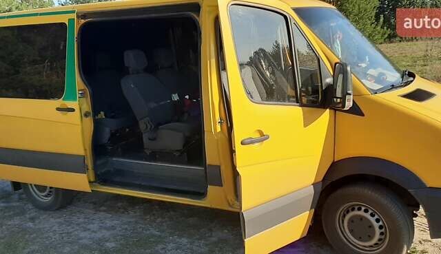 Мерседес Sprinter, объемом двигателя 2.2 л и пробегом 600 тыс. км за 13000 $, фото 3 на Automoto.ua