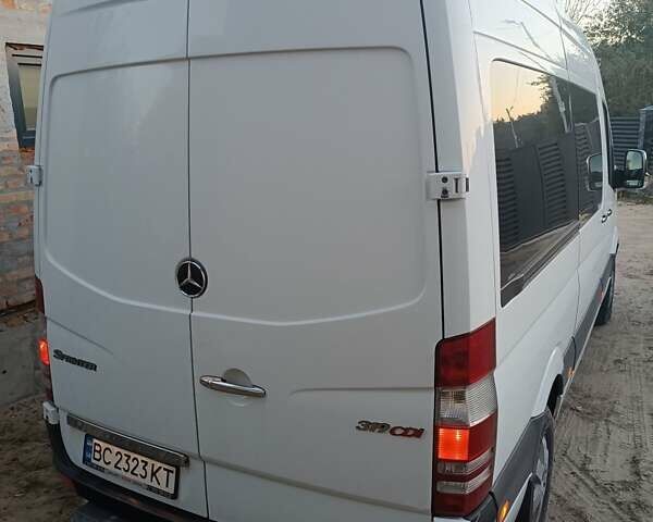Мерседес Sprinter, объемом двигателя 3 л и пробегом 520 тыс. км за 14900 $, фото 4 на Automoto.ua