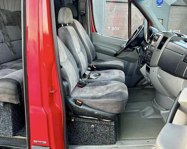 Мерседес Sprinter, об'ємом двигуна 2.99 л та пробігом 600 тис. км за 14500 $, фото 8 на Automoto.ua
