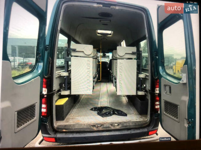 Мерседес Sprinter, объемом двигателя 2.2 л и пробегом 265 тыс. км за 17800 $, фото 3 на Automoto.ua
