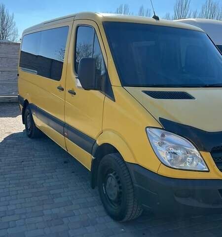 Мерседес Sprinter, об'ємом двигуна 2.1 л та пробігом 600 тис. км за 11000 $, фото 1 на Automoto.ua